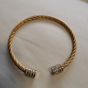 Fashion bracelet
